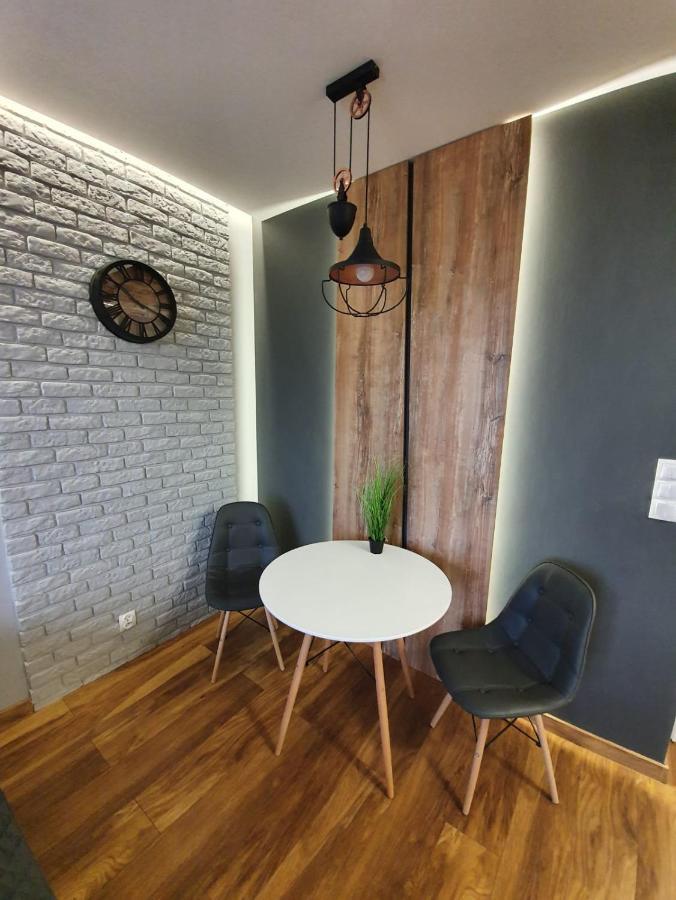 Nowe Apartamenty Ilawa Odnowiciela Z Klimatyzacja Exterior foto